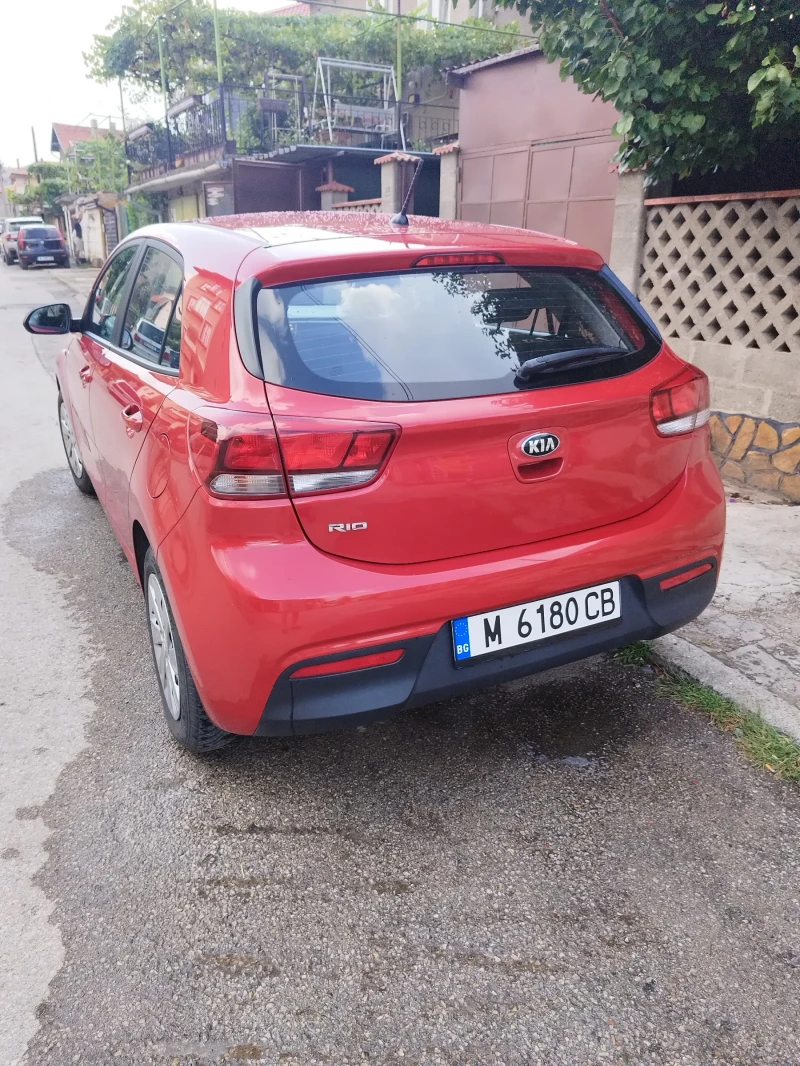 Kia Rio 1.25, снимка 4 - Автомобили и джипове - 47231369