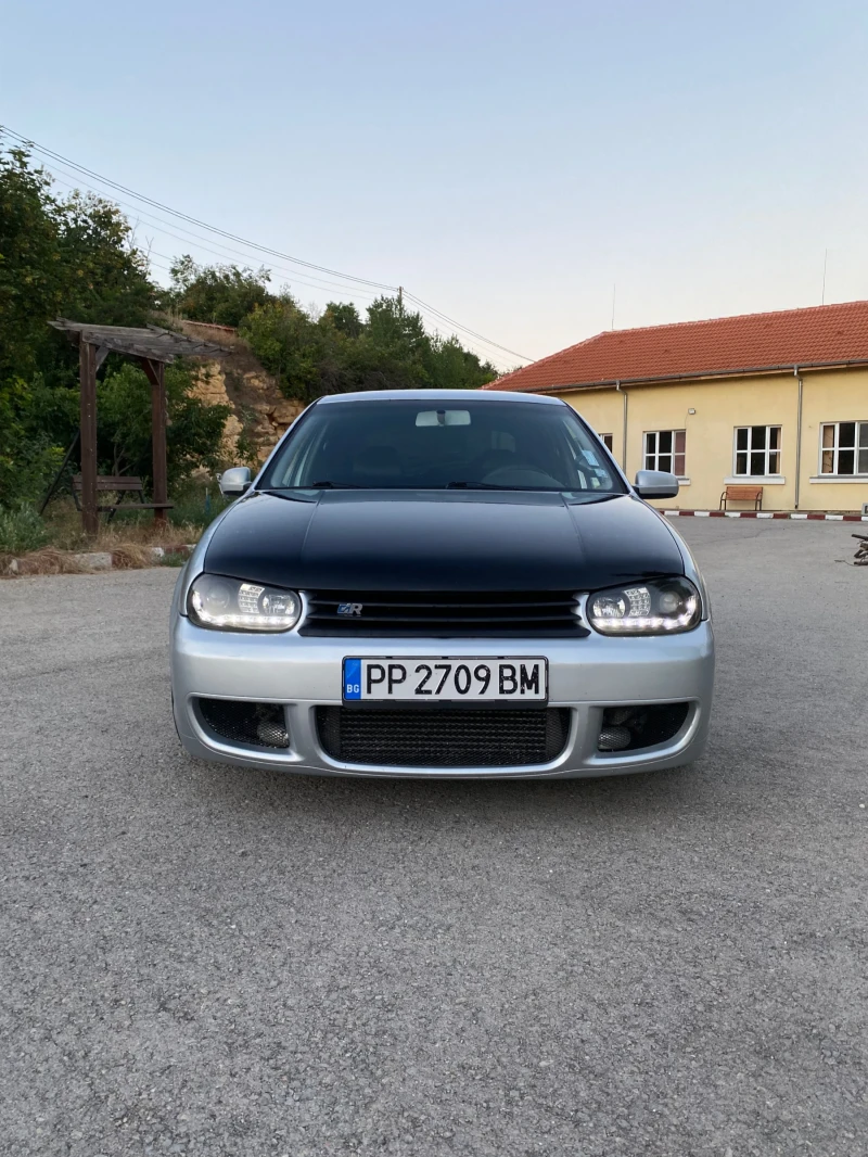 VW Golf, снимка 2 - Автомобили и джипове - 47480933