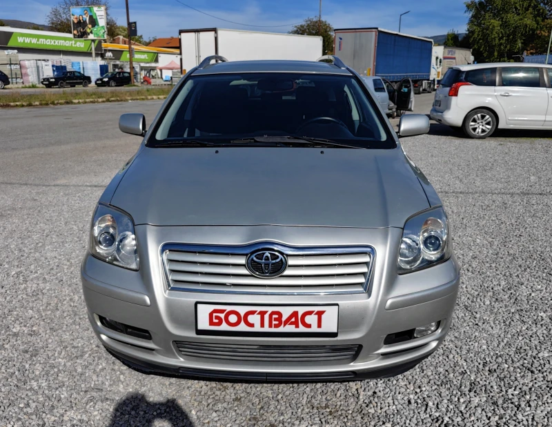 Toyota Avensis 2, 0 D4D , снимка 8 - Автомобили и джипове - 47461599