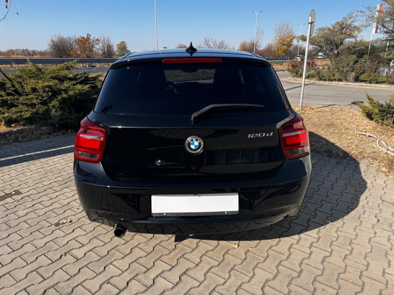 BMW 120 5-doors, снимка 8 - Автомобили и джипове - 47943176