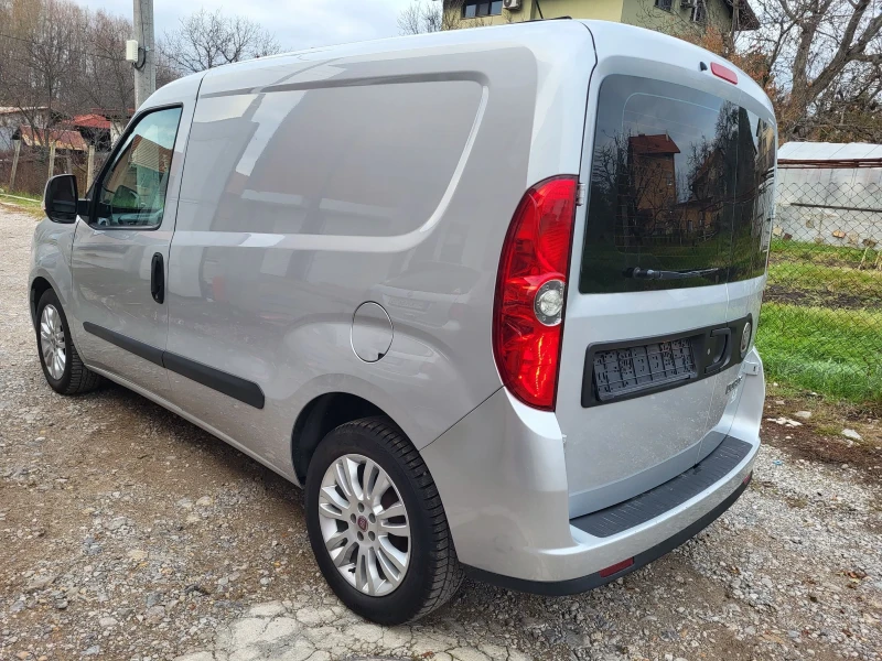 Fiat Doblo 1.6 мултиджет Автоматик Климатроник Германия , снимка 4 - Автомобили и джипове - 48033472