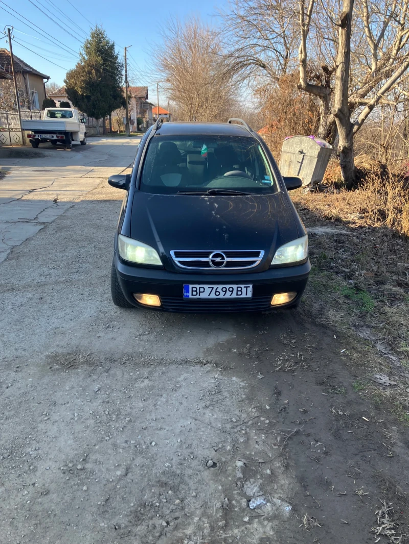 Opel Zafira 2.2 dti, снимка 11 - Автомобили и джипове - 48559923