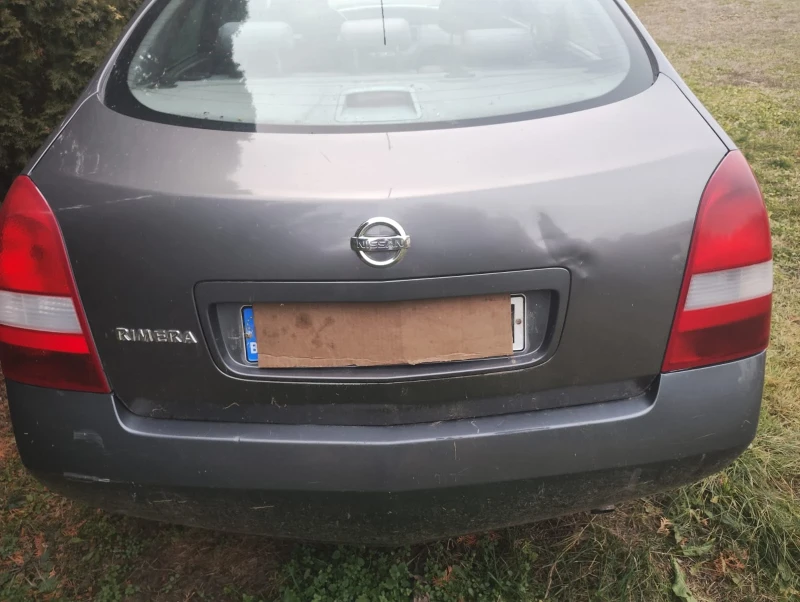 Nissan Primera, снимка 6 - Автомобили и джипове - 48838085