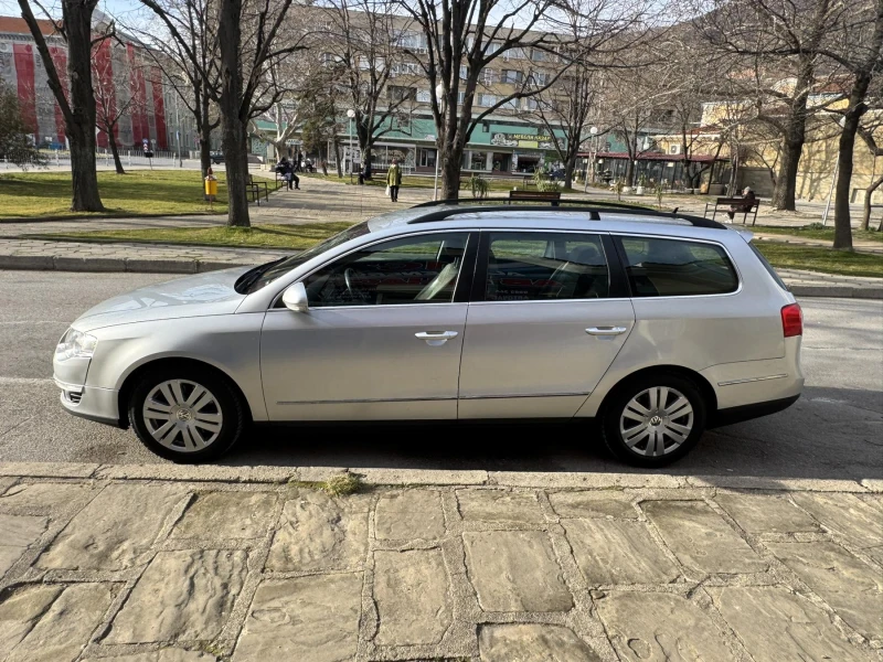 VW Passat, снимка 2 - Автомобили и джипове - 48896461