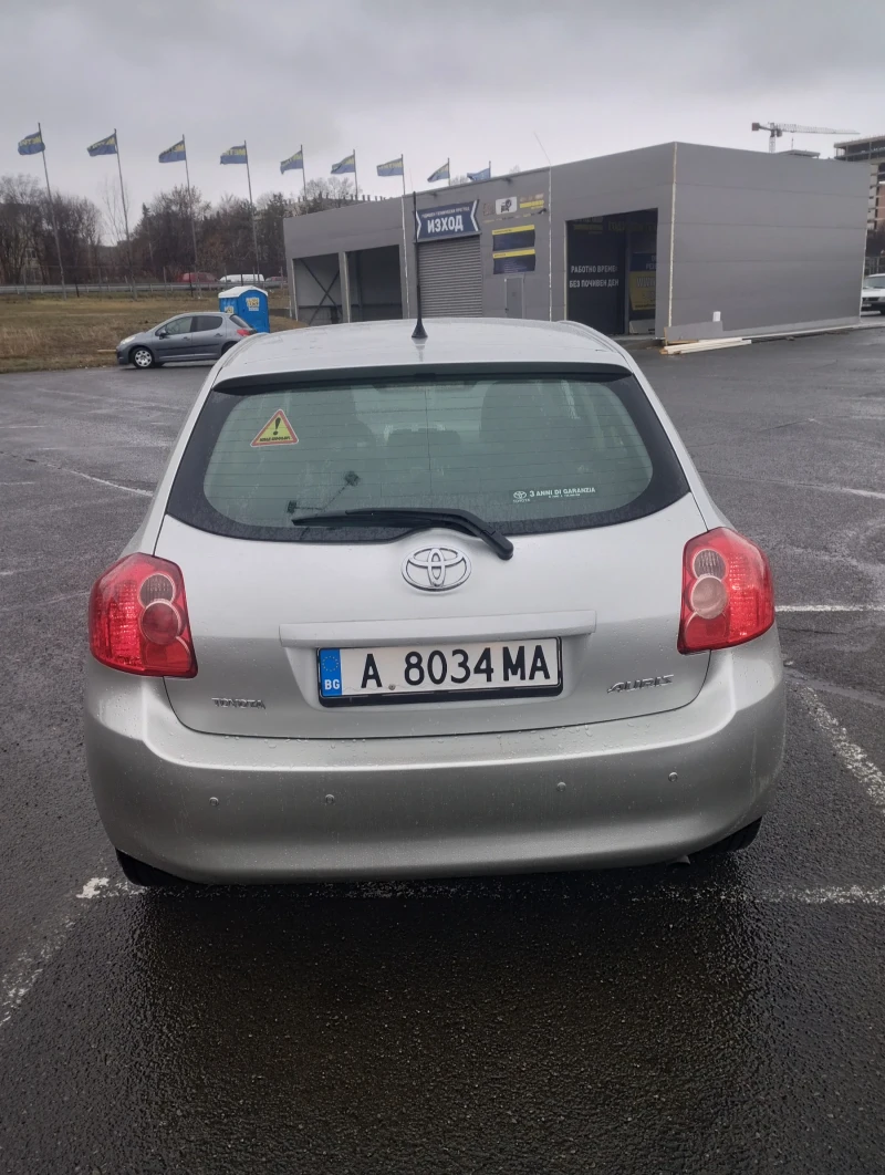 Toyota Auris, снимка 6 - Автомобили и джипове - 49163042