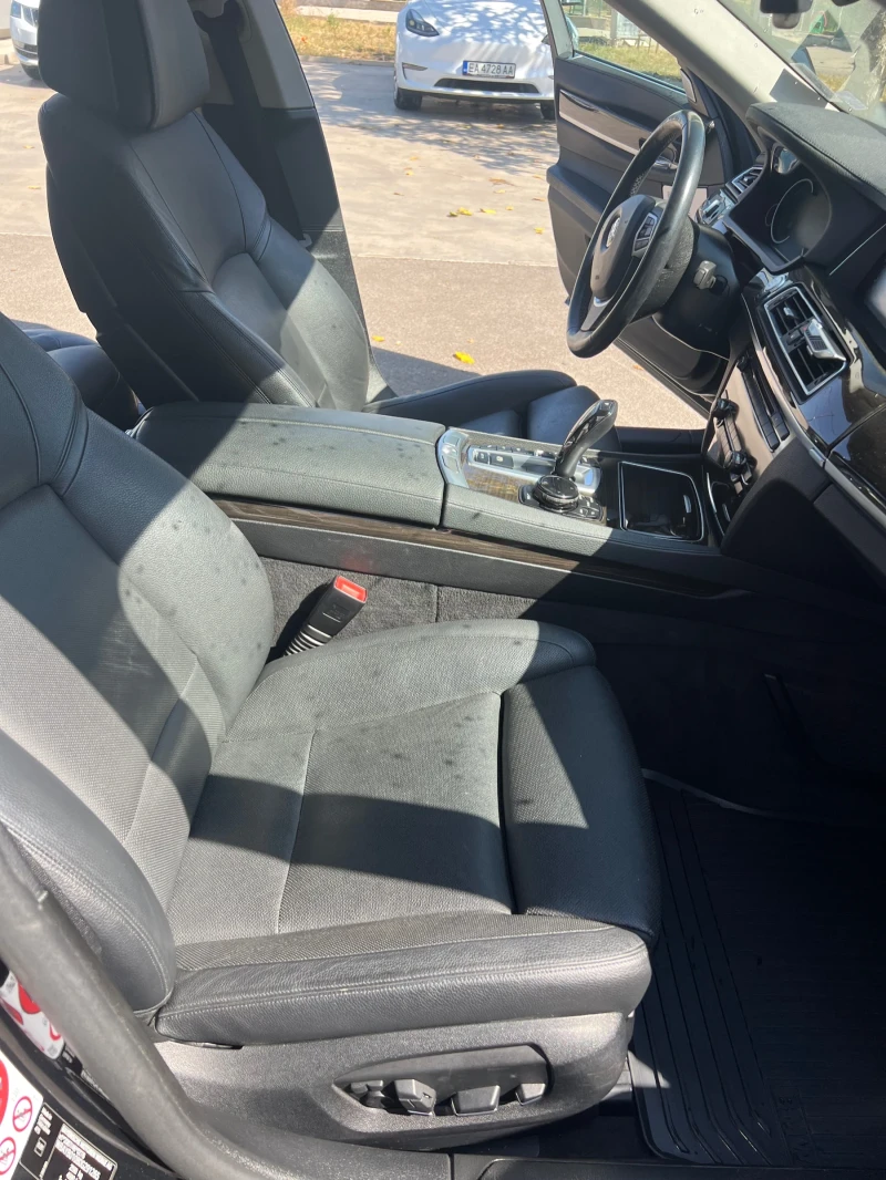 BMW 740 Bang&Olufsen, снимка 12 - Автомобили и джипове - 51069740