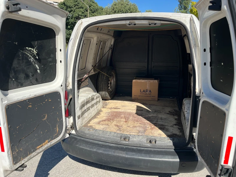 VW Caddy, снимка 5 - Автомобили и джипове - 52143794