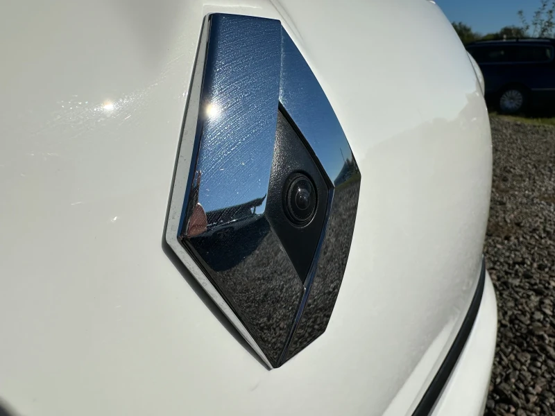 Renault Clio 1, 5 DUEL, снимка 9 - Автомобили и джипове - 52568047