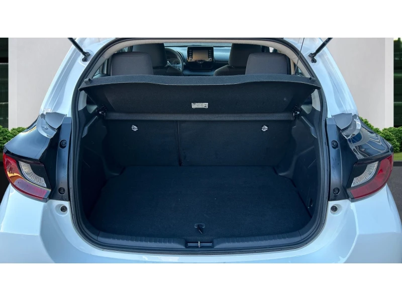 Toyota Yaris Месечна вноска от 349 лв., снимка 10 - Автомобили и джипове - 52462808