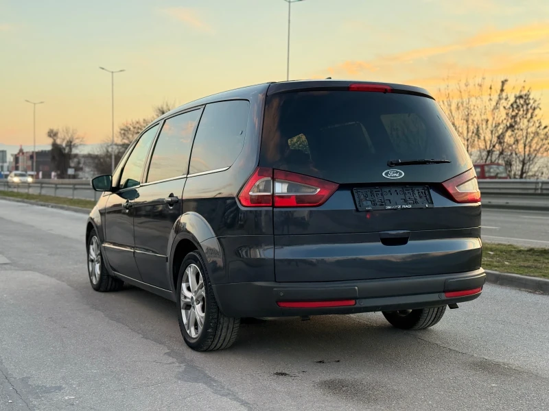 Ford Galaxy 2.2TDCI* TITANIUM* КАТО НОВ* ЗА ИСТИНСКИ ФЕНОВЕ* *, снимка 4 - Автомобили и джипове - 52765670