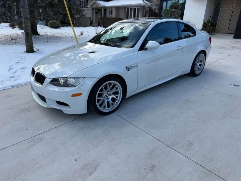 BMW M3 ALPINE WHITE * * РЪЧКА * * CARFAX * * АВТОКРЕДИТ *, снимка 2 - Автомобили и джипове - 53014148