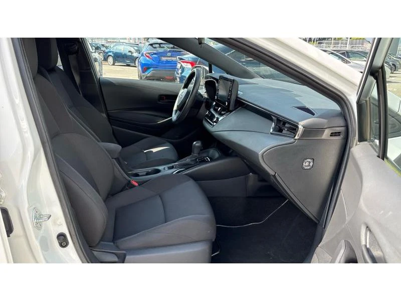 Toyota Corolla HB 1.8HSD COMFORT, снимка 6 - Автомобили и джипове - 55652787
