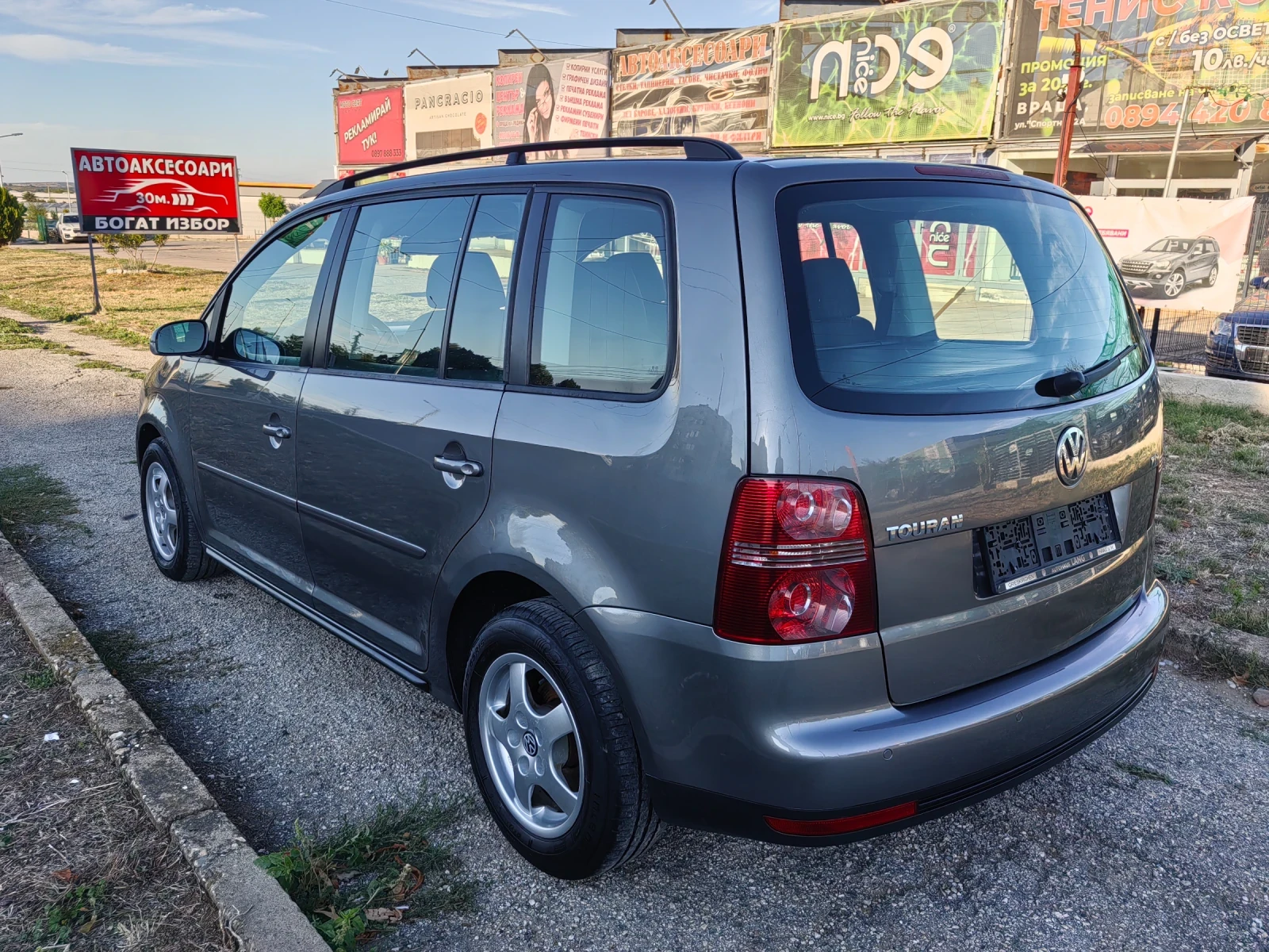 VW Touran 1.9 tdi 105ps Navi - изображение 8