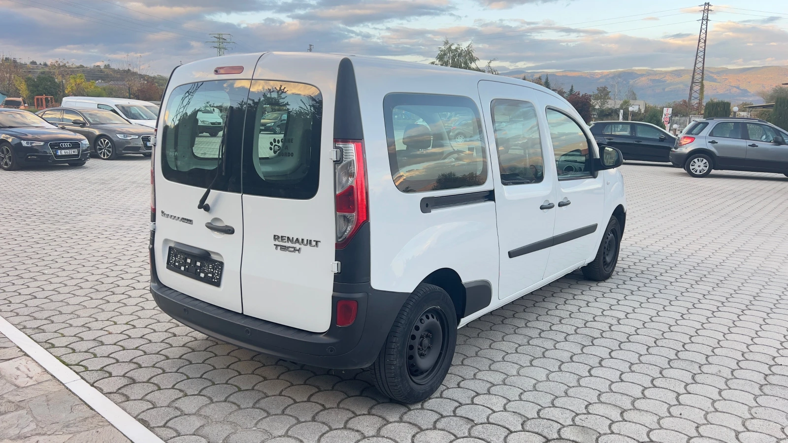 Renault Kangoo 1.5DCI MAXI - изображение 4