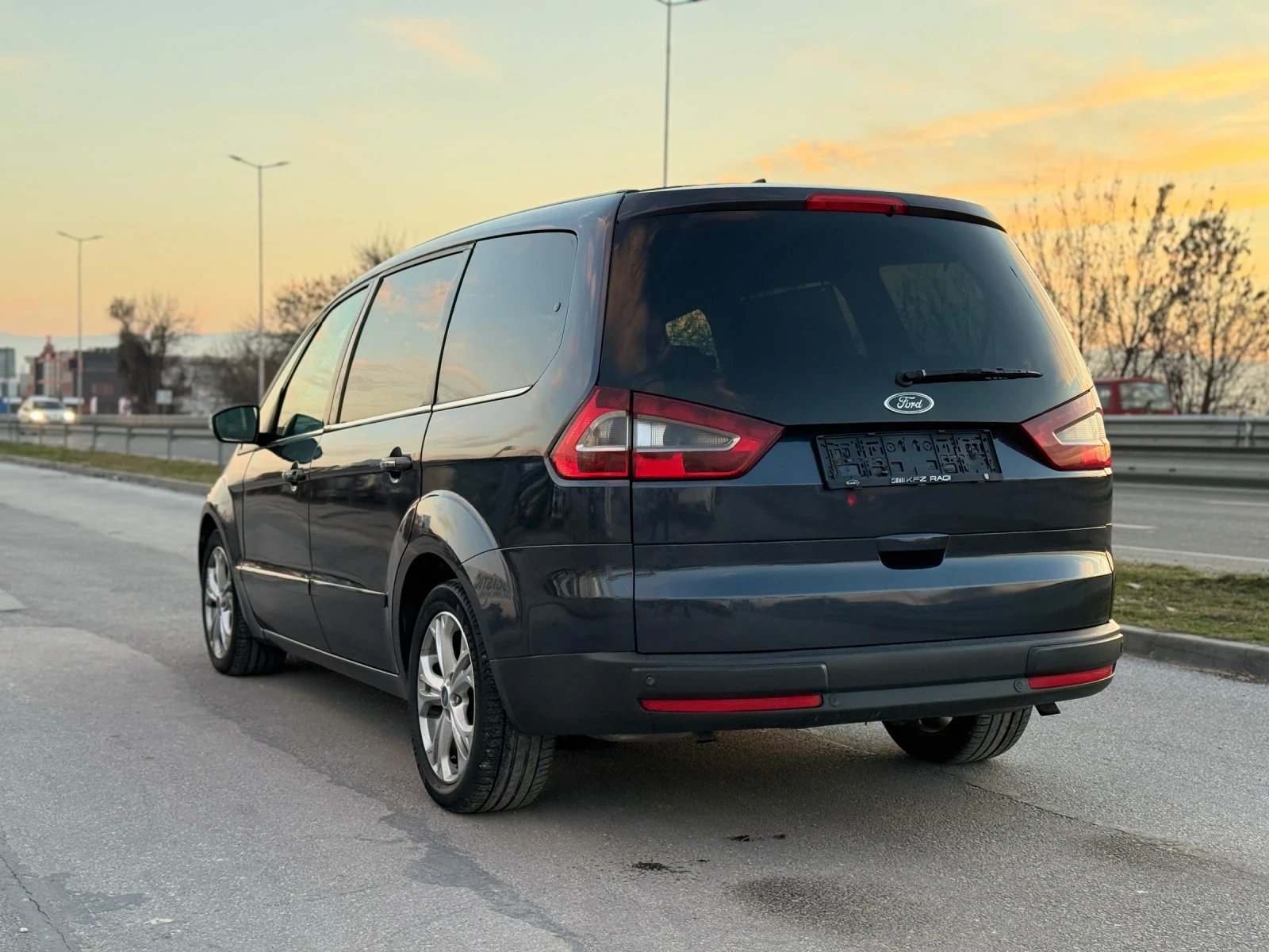 Ford Galaxy 2.2TDCI* TITANIUM* ���� ���* �� �������� ������* * | Mobile.bg � ����������� 4