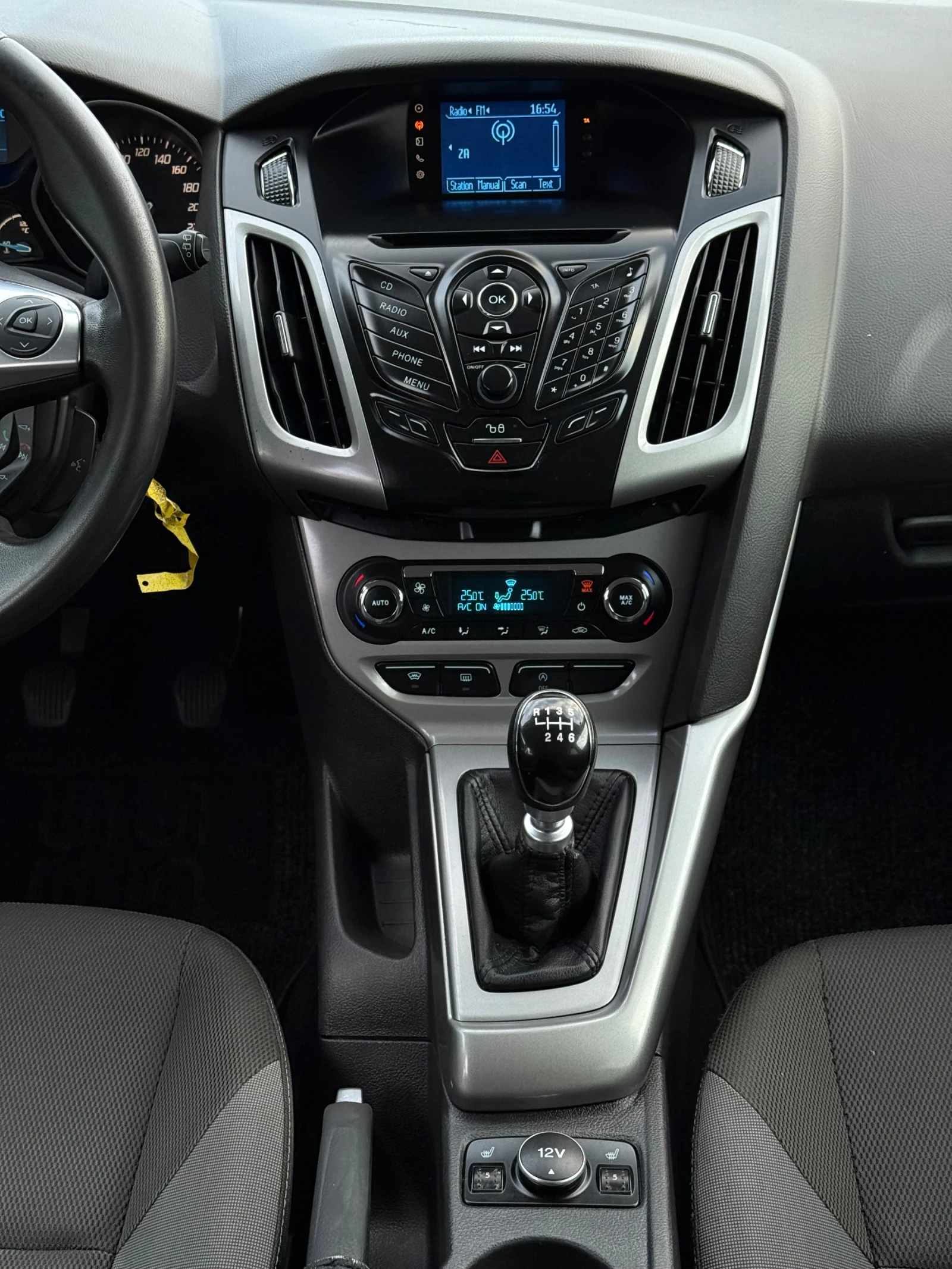 Ford Focus 1.6TDCi 116�.� * �����������* * Euro-5*  | Mobile.bg � ����������� 15