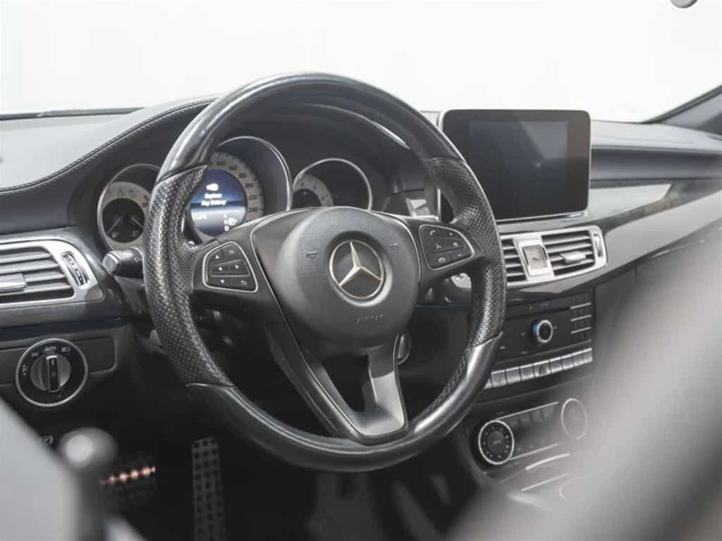 Mercedes-Benz CLS * CLS400 4MATIC * Heated Front Seats & Stee - изображение 8
