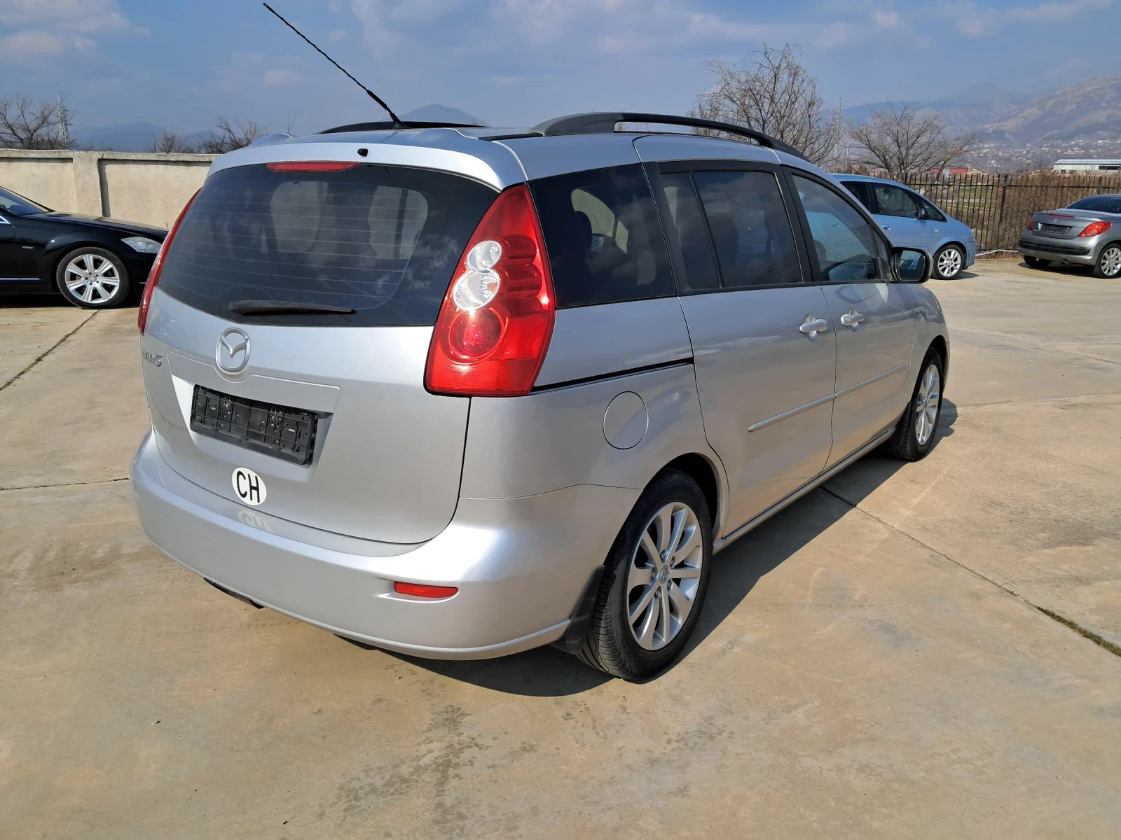 Mazda 5 2.0 D 6+ 1, снимка 5 - Автомобили и джипове - 53732925