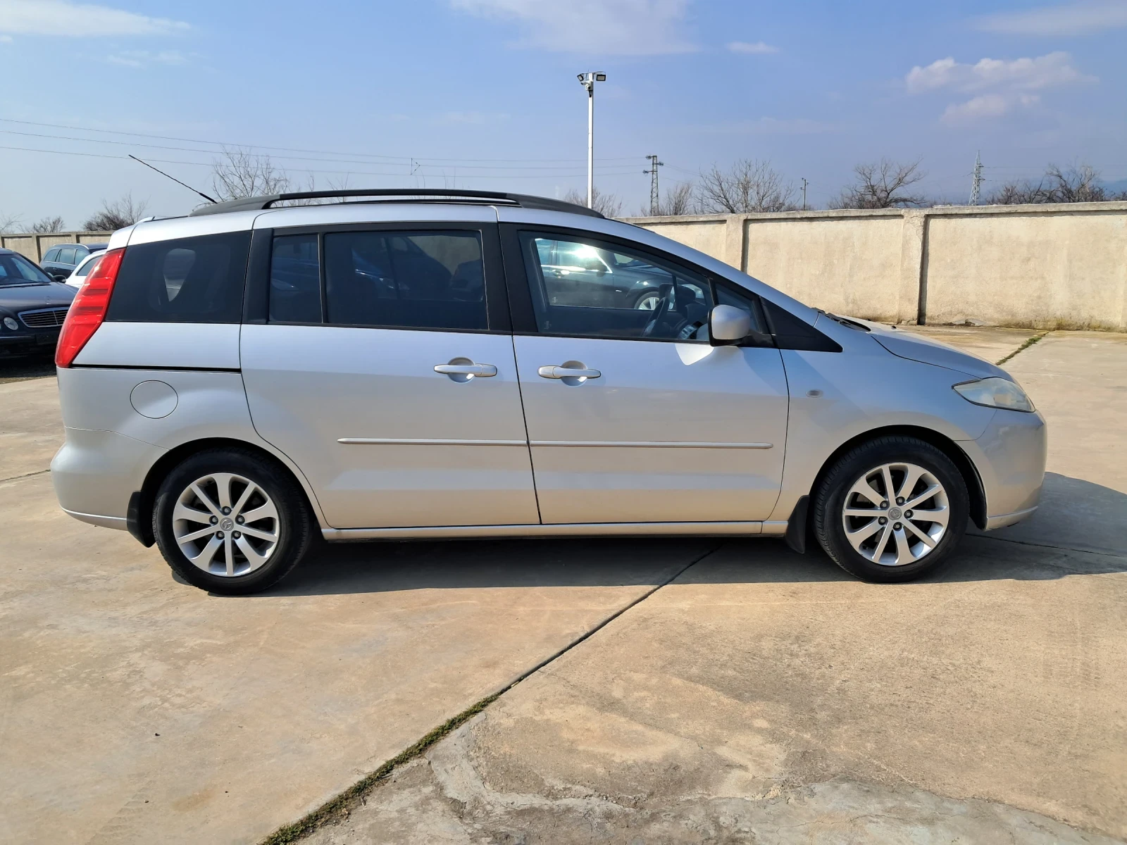 Mazda 5 2.0 D 6+ 1, снимка 4 - Автомобили и джипове - 53732925