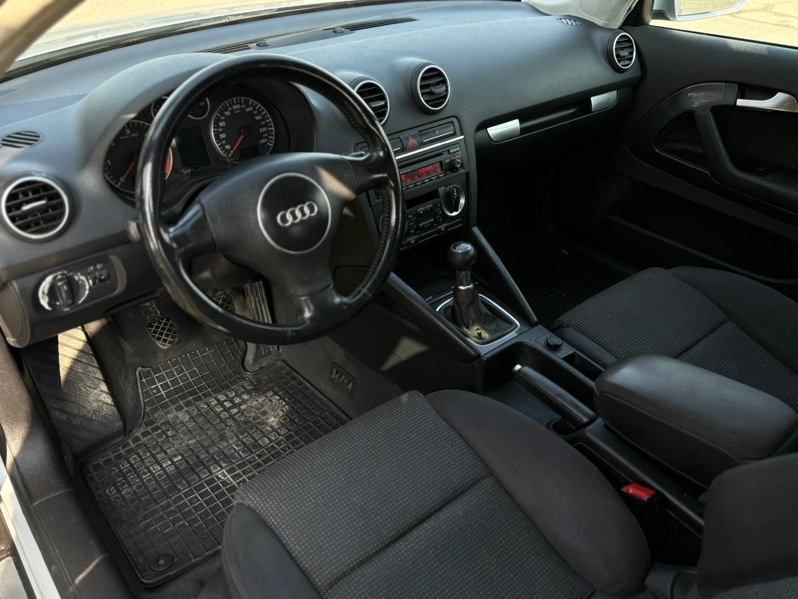 Audi A3 2.0 TDI , снимка 11 - Автомобили и джипове - 53759953