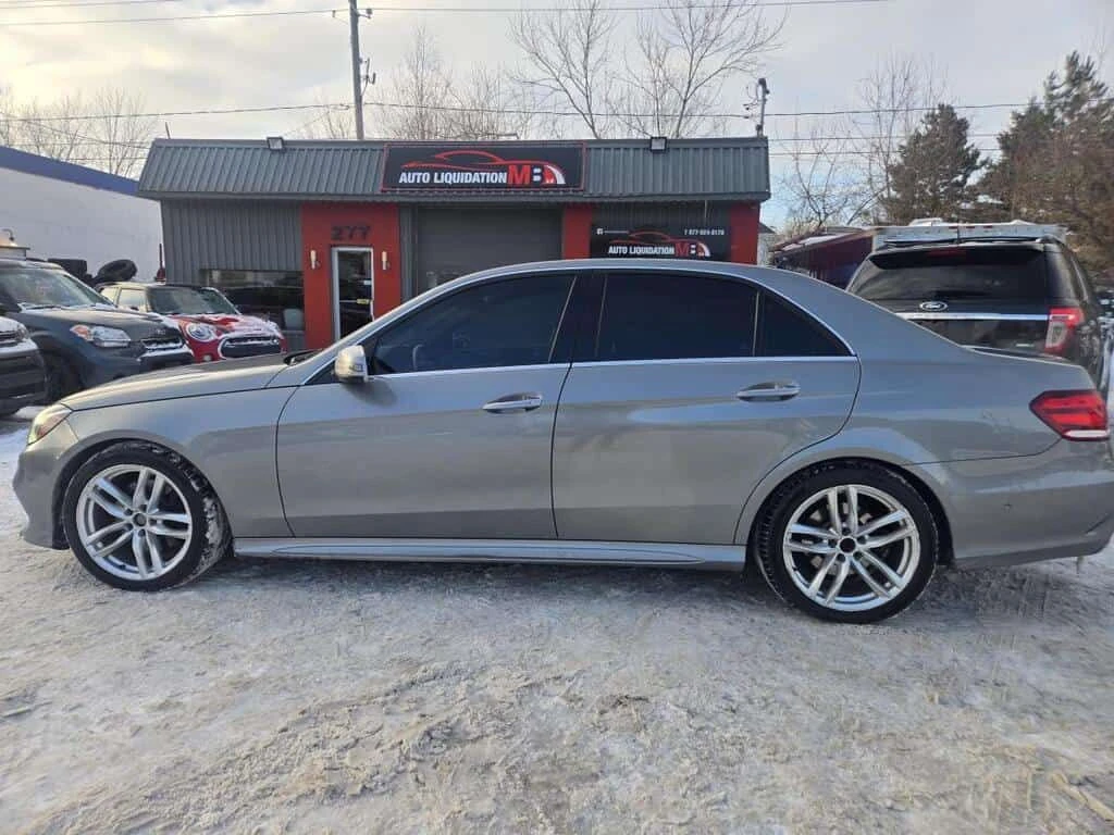 Mercedes-Benz E 400 AMG Line * Фиксирана цена до БГ * CARFAX * , снимка 7 - Автомобили и джипове - 54039005