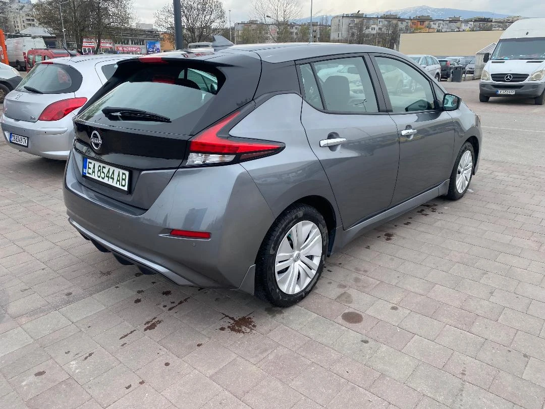 Nissan Leaf  S, снимка 10 - Автомобили и джипове - 54214766