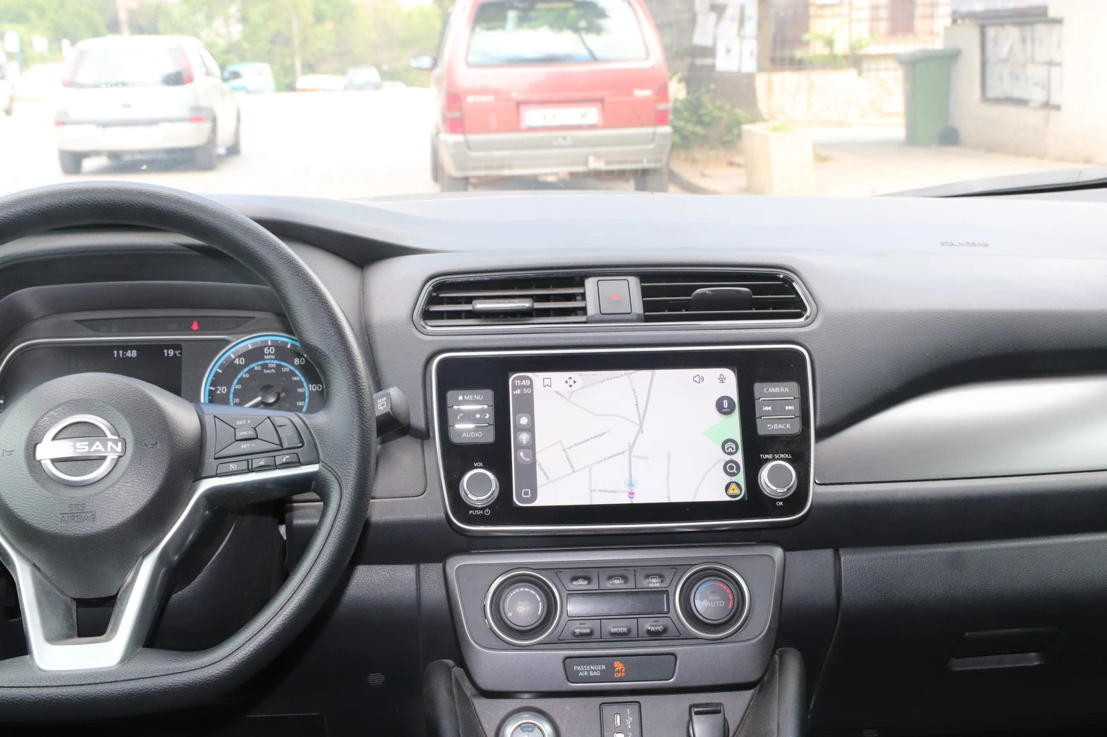 Nissan Leaf  S, снимка 4 - Автомобили и джипове - 55013156