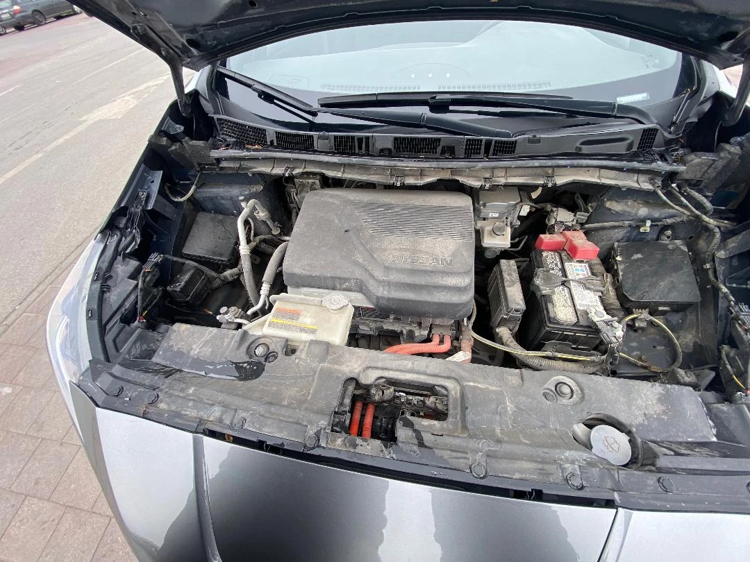 Nissan Leaf  S, снимка 8 - Автомобили и джипове - 54214766