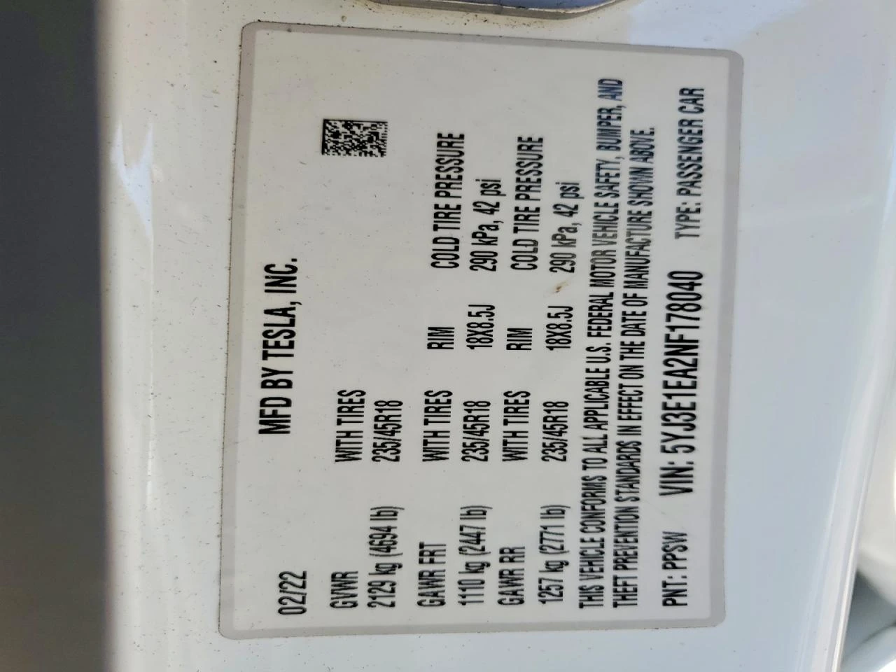 Tesla Model 3, снимка 12 - Автомобили и джипове - 54273371