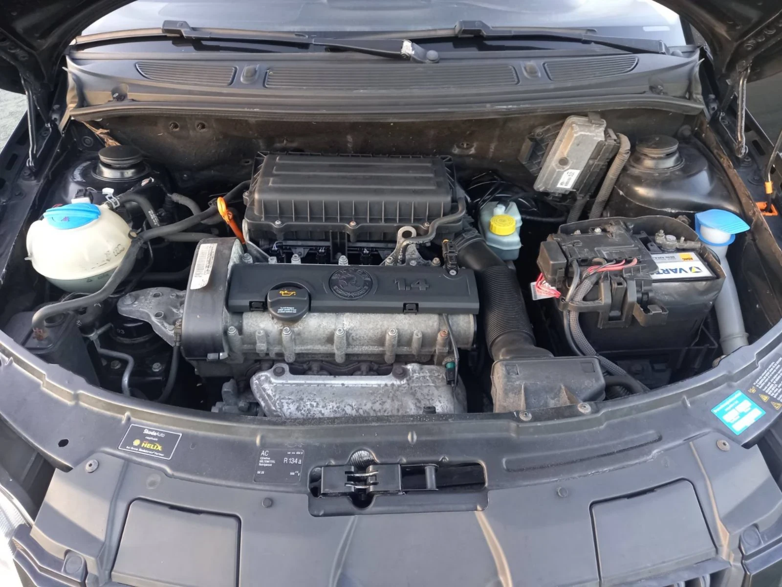 Skoda Roomster 1.4, снимка 12 - Автомобили и джипове - 54490471