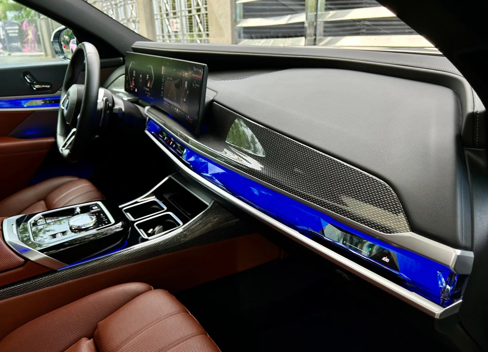 BMW 740 d xDrive M Sport Paket, снимка 9 - Автомобили и джипове - 54520405