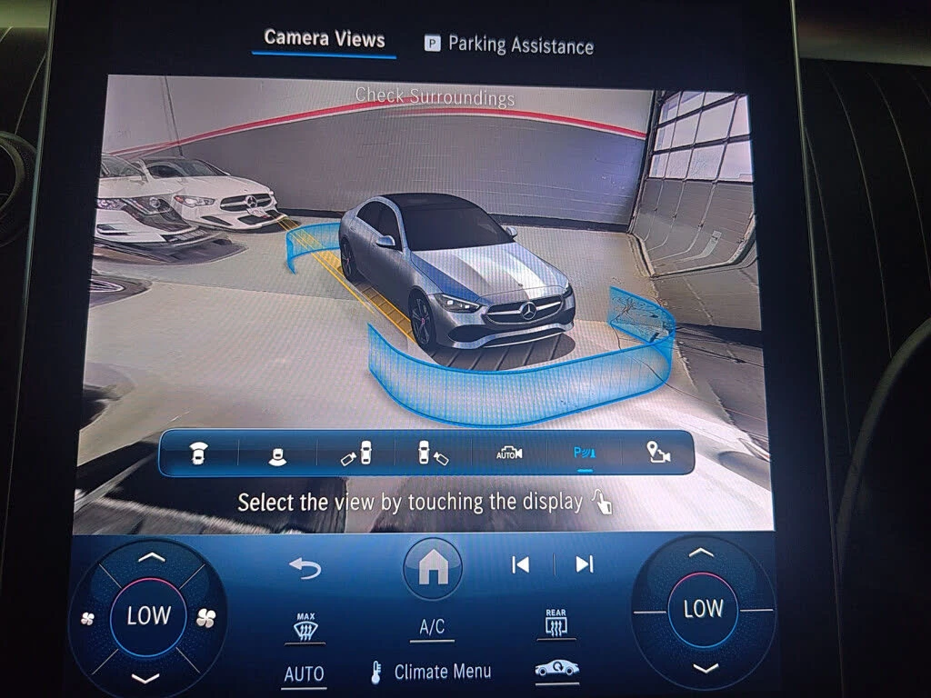 Mercedes-Benz C 300 4MATIC* DISTRONIC* 360CAMERA* BURMESTER* PANOROOF*, снимка 9 - Автомобили и джипове - 54567460