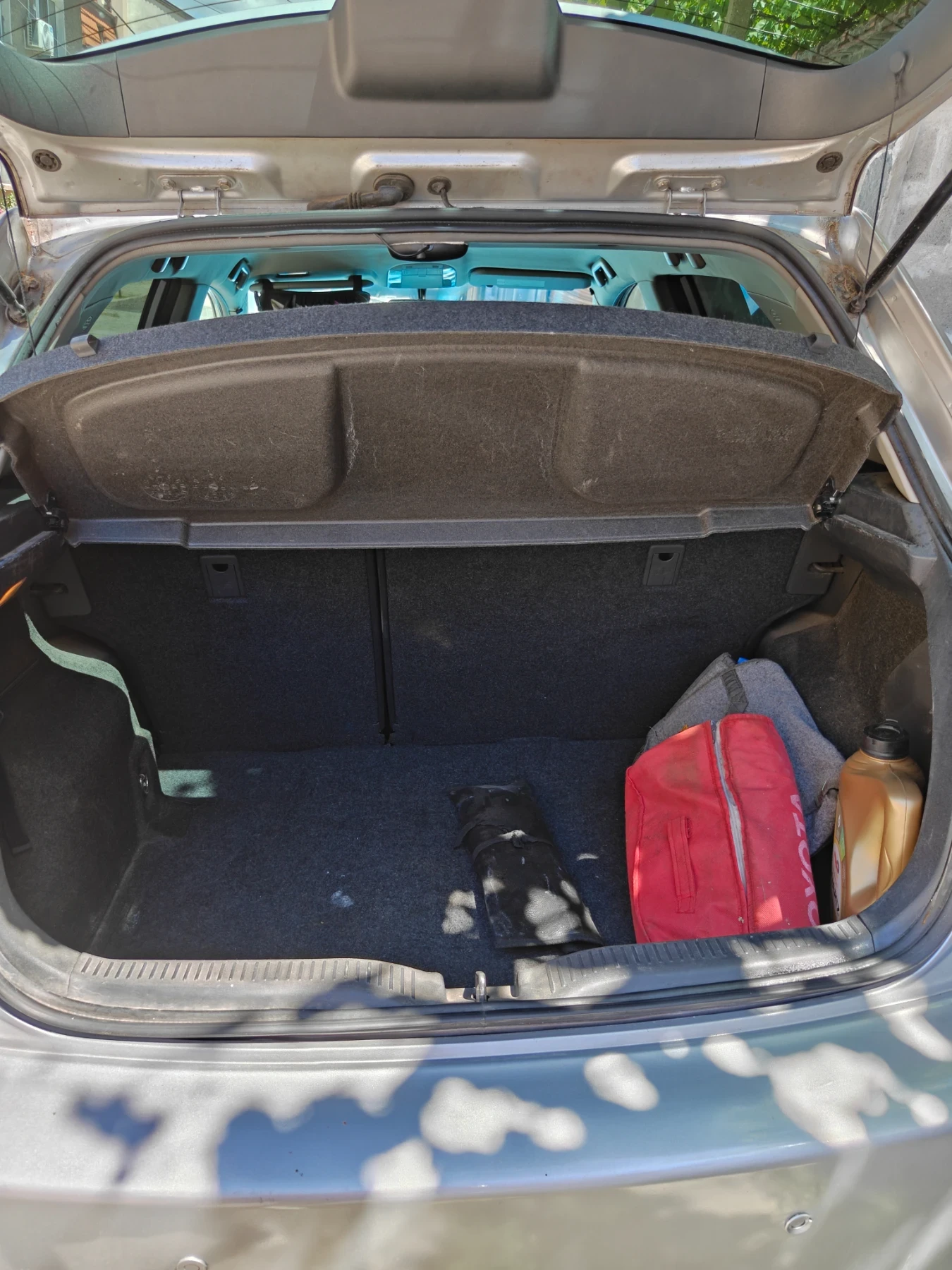 Toyota Auris, снимка 13 - Автомобили и джипове - 54918643
