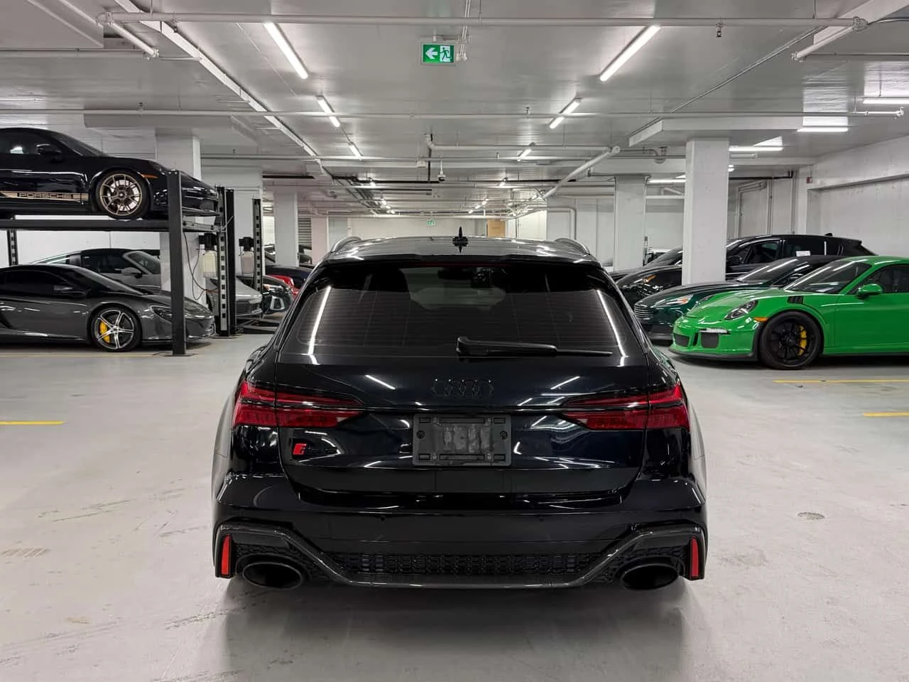 Audi Rs6 * 4.0 TFSI * CARFAX * ЛИЦЕНЗИРАН ДИЛЪР, снимка 4 - Автомобили и джипове - 55254631