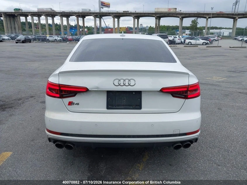 Audi S4 Автокредит Цена до България, снимка 5 - Автомобили и джипове - 55300044