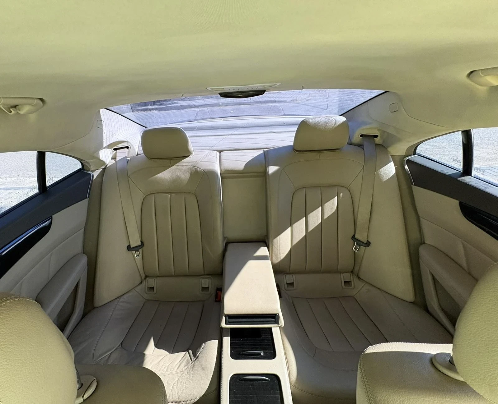 Mercedes-Benz CLS 350, снимка 17 - Автомобили и джипове - 55893588
