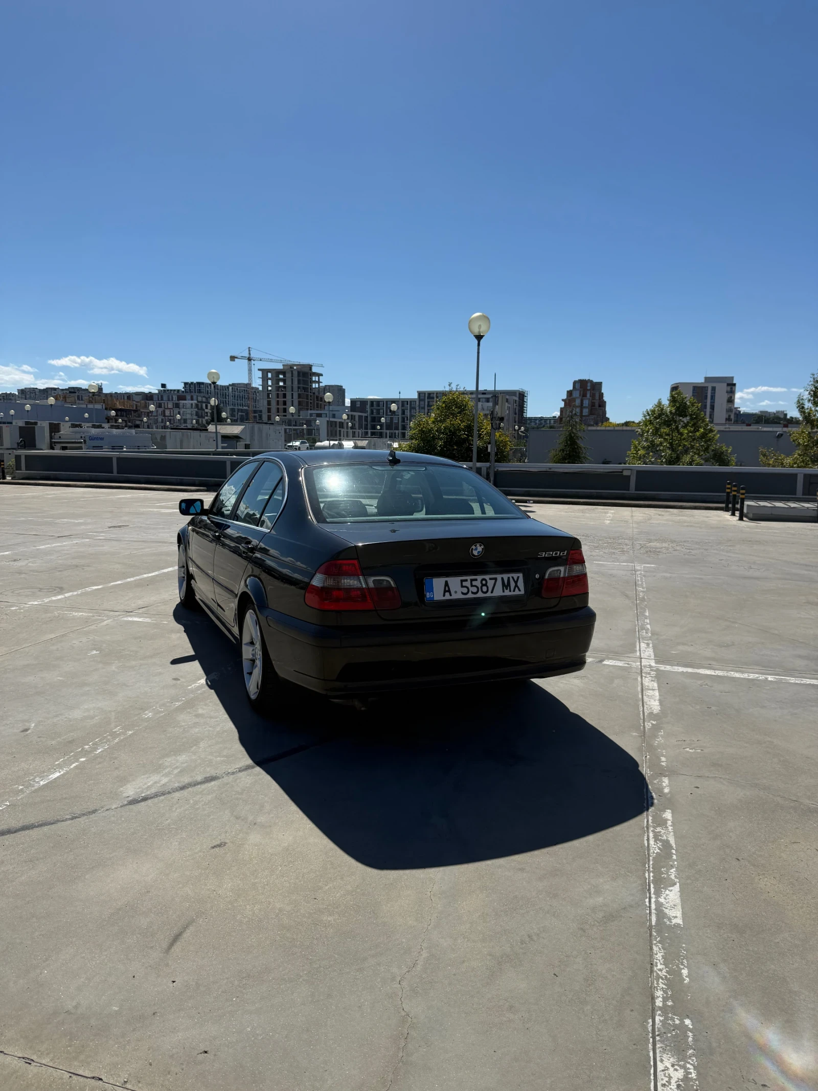 BMW 320, снимка 5 - Автомобили и джипове - 56012377