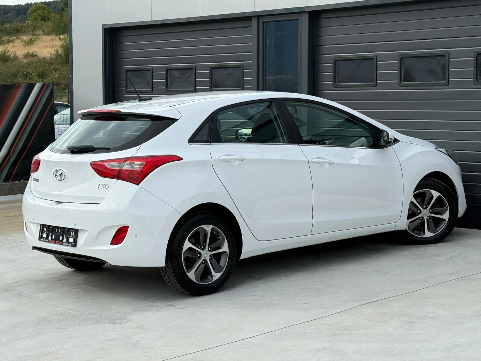 Hyundai I30 1.6CRDi, EURO 6B! LED, Navi, * 117 000��* KTEO! | Mobile.bg � ����������� 6