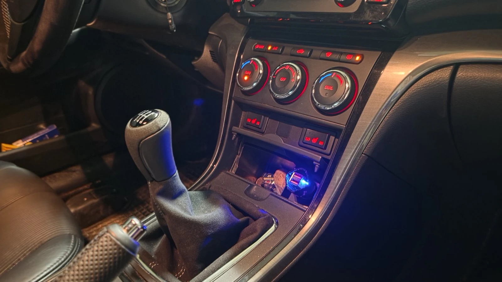 Mazda 6 2.2дизел 129к.с. 6ск., снимка 10 - Автомобили и джипове - 56600861