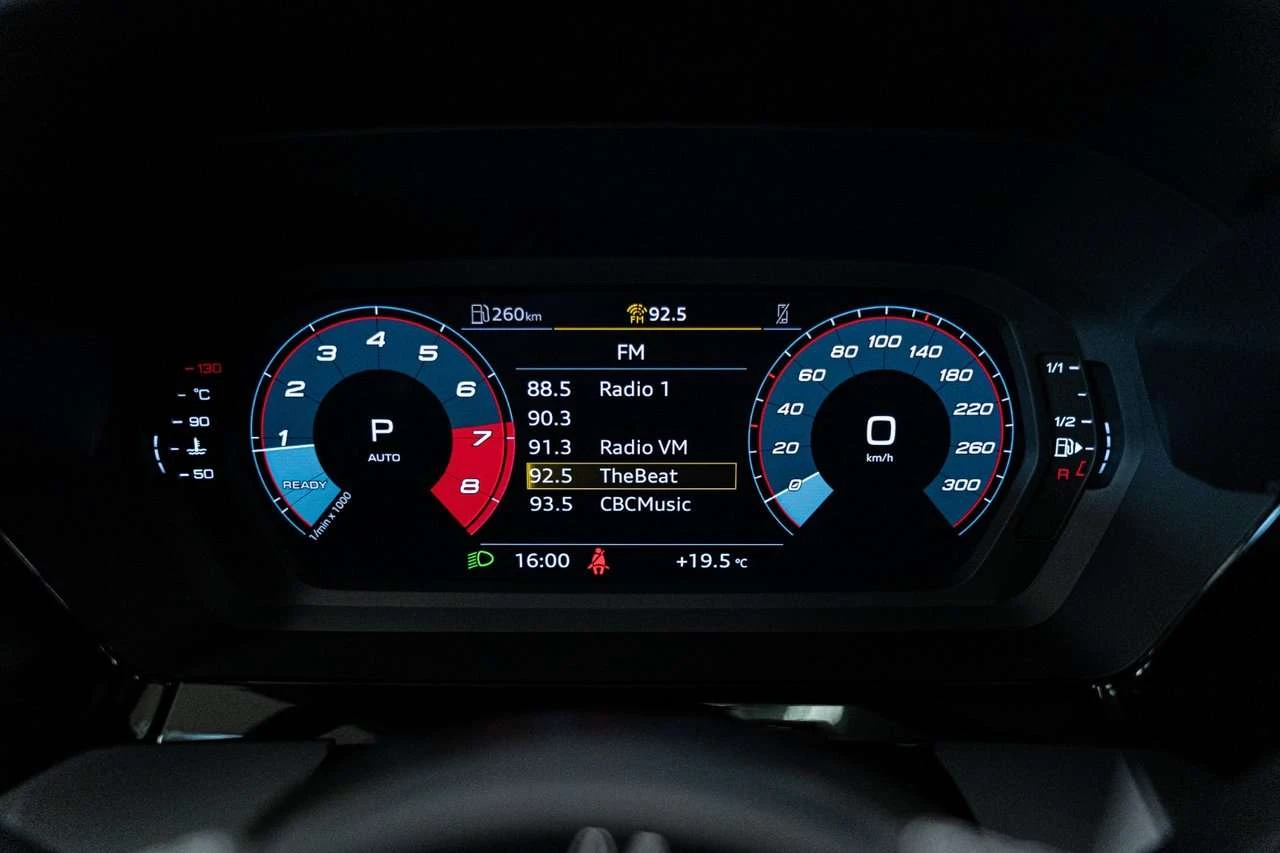 Audi S3, снимка 10 - Автомобили и джипове - 56744769