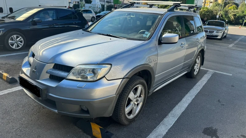 Mitsubishi Outlander 2.4, снимка 3 - Автомобили и джипове - 48060568