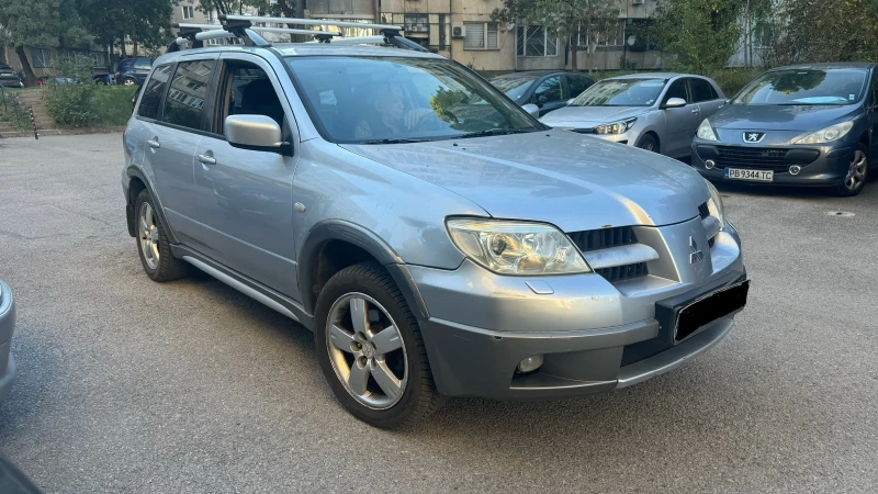 Mitsubishi Outlander 2.4, снимка 16 - Автомобили и джипове - 48060568