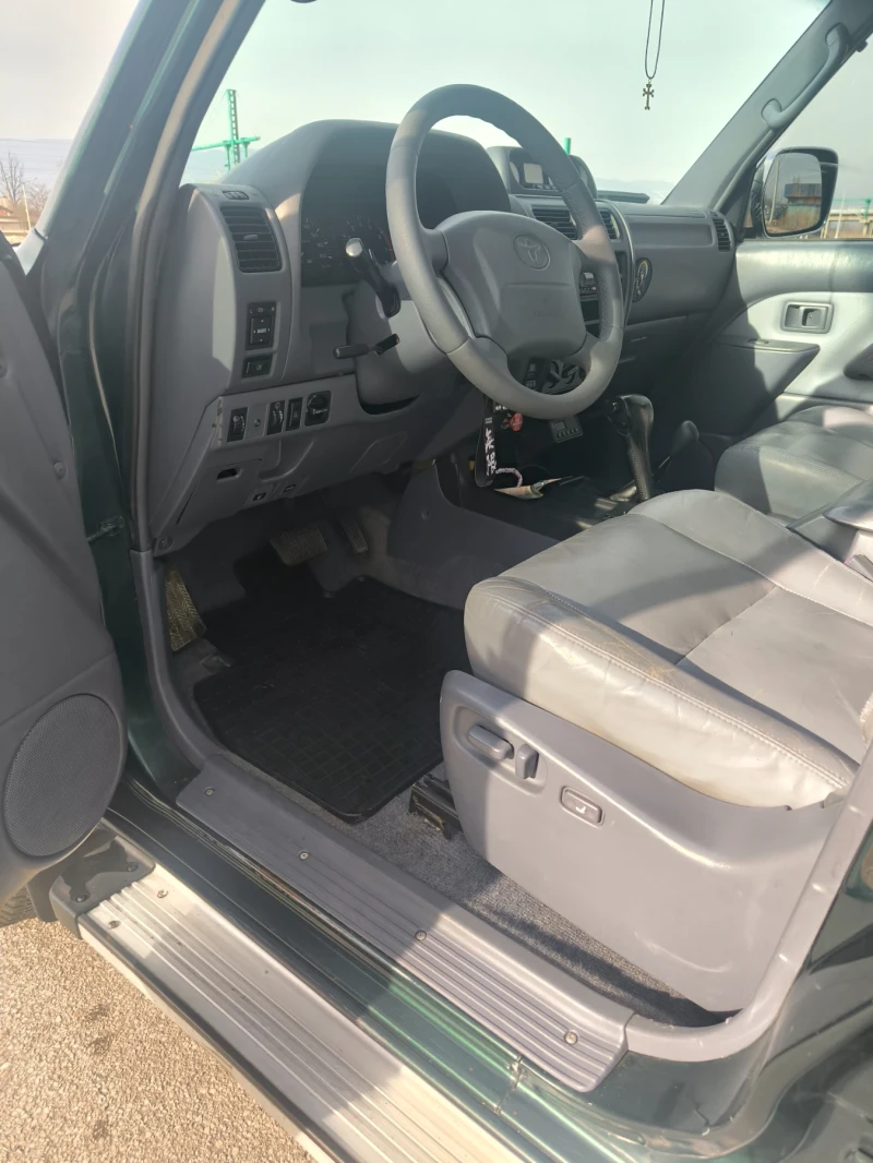 Toyota Land cruiser J90, снимка 11 - Автомобили и джипове - 49461418