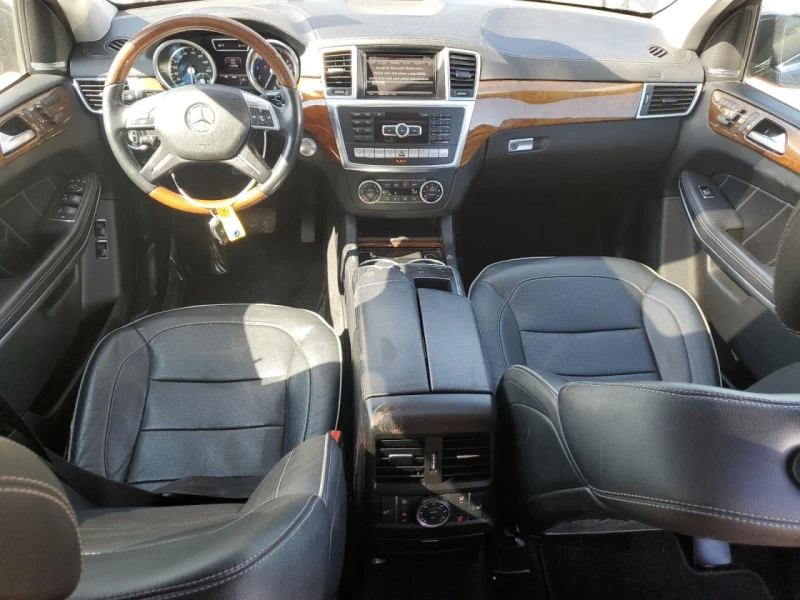 Mercedes-Benz GL 550 4MATIC, снимка 8 - Автомобили и джипове - 52415984