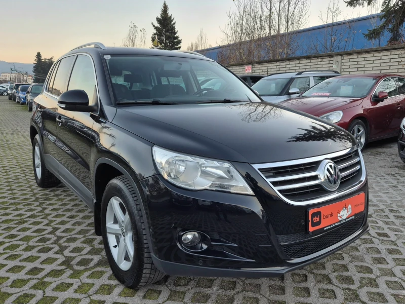 VW Tiguan 4x4 ПАНОРАМА 190000км, снимка 3 - Автомобили и джипове - 52775273