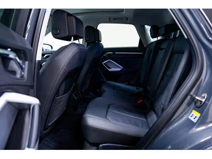 Audi Q3 Quattro Progressiv 40 TFSI* АвтоКредит* (ЦЕНА ДО Б, снимка 16 - Автомобили и джипове - 52581167