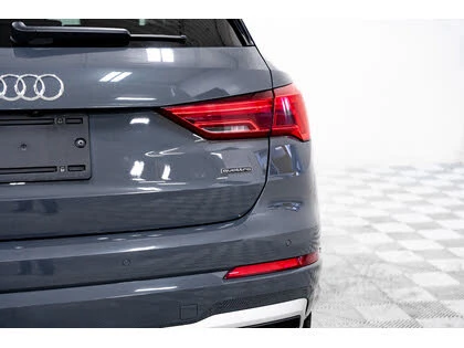 Audi Q3 Quattro Progressiv 40 TFSI* АвтоКредит* (ЦЕНА ДО Б, снимка 5 - Автомобили и джипове - 52581167