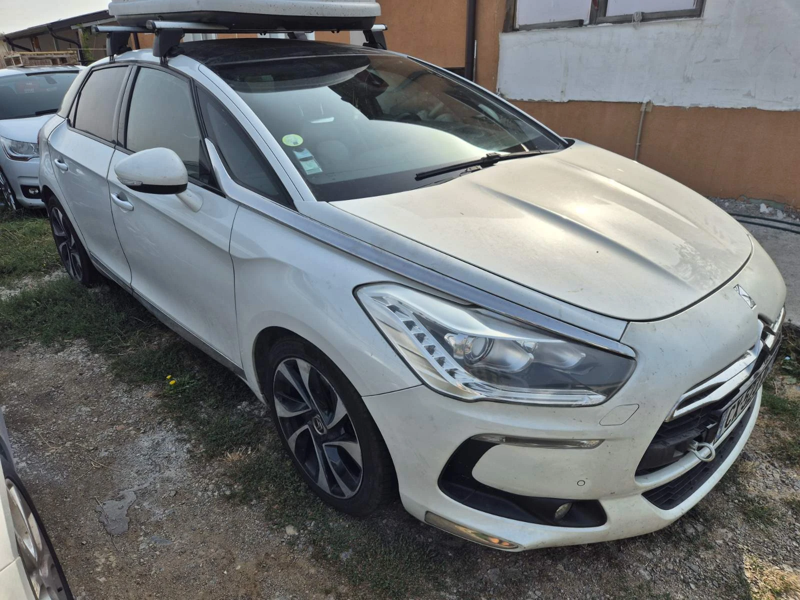 Citroen DS5 2.0 163 Automat, снимка 6 - Автомобили и джипове - 50006294