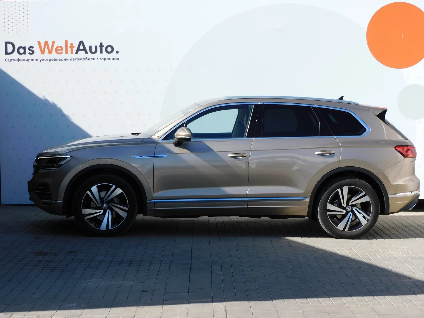 VW Touareg V6 TDI BMT 4MOTION - изображение 2