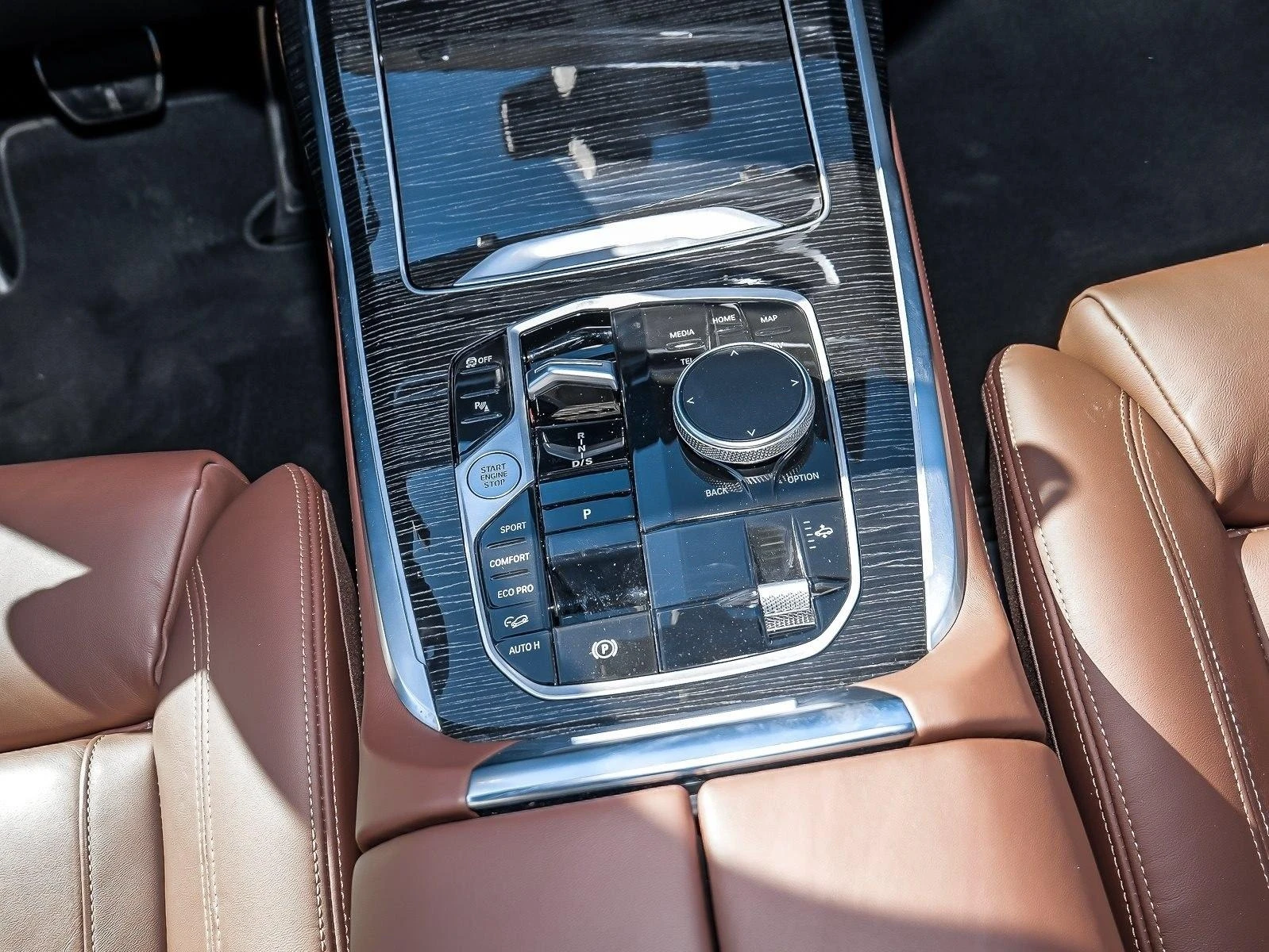 BMW X7 40d* M SPORT* HEAD-UP* PANO* 360 CAM* H&K* DISTR*  | Mobile.bg   11